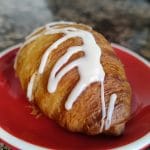 La Nova Casa Vella - Restaurante y bar en Alfafar. Croissant pequeño Kinder